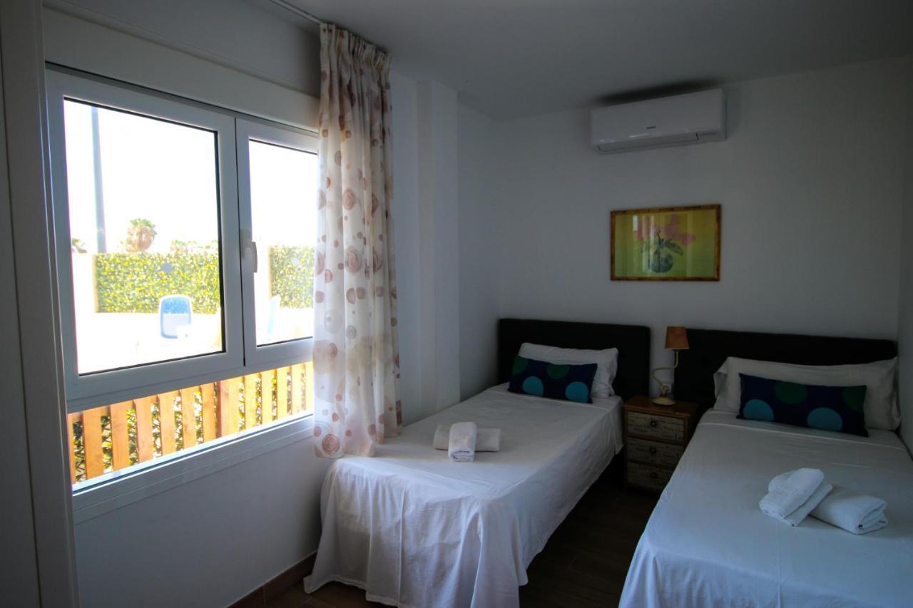 Villa Golf Y Mar 圣米格尔德阿沃纳 外观 照片